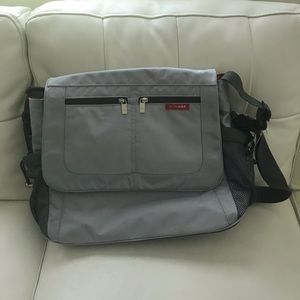 Skip Hop Messenger Diaper Bag